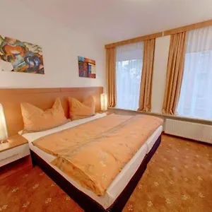 Evido Center Отель